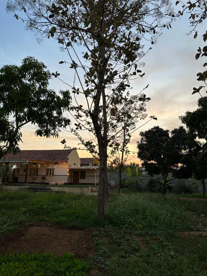 Rustic Village Farmhouse Bangalore Exterior foto