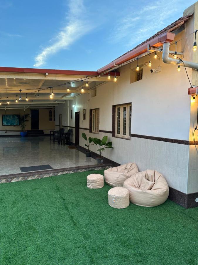 Rustic Village Farmhouse Bangalore Exterior foto